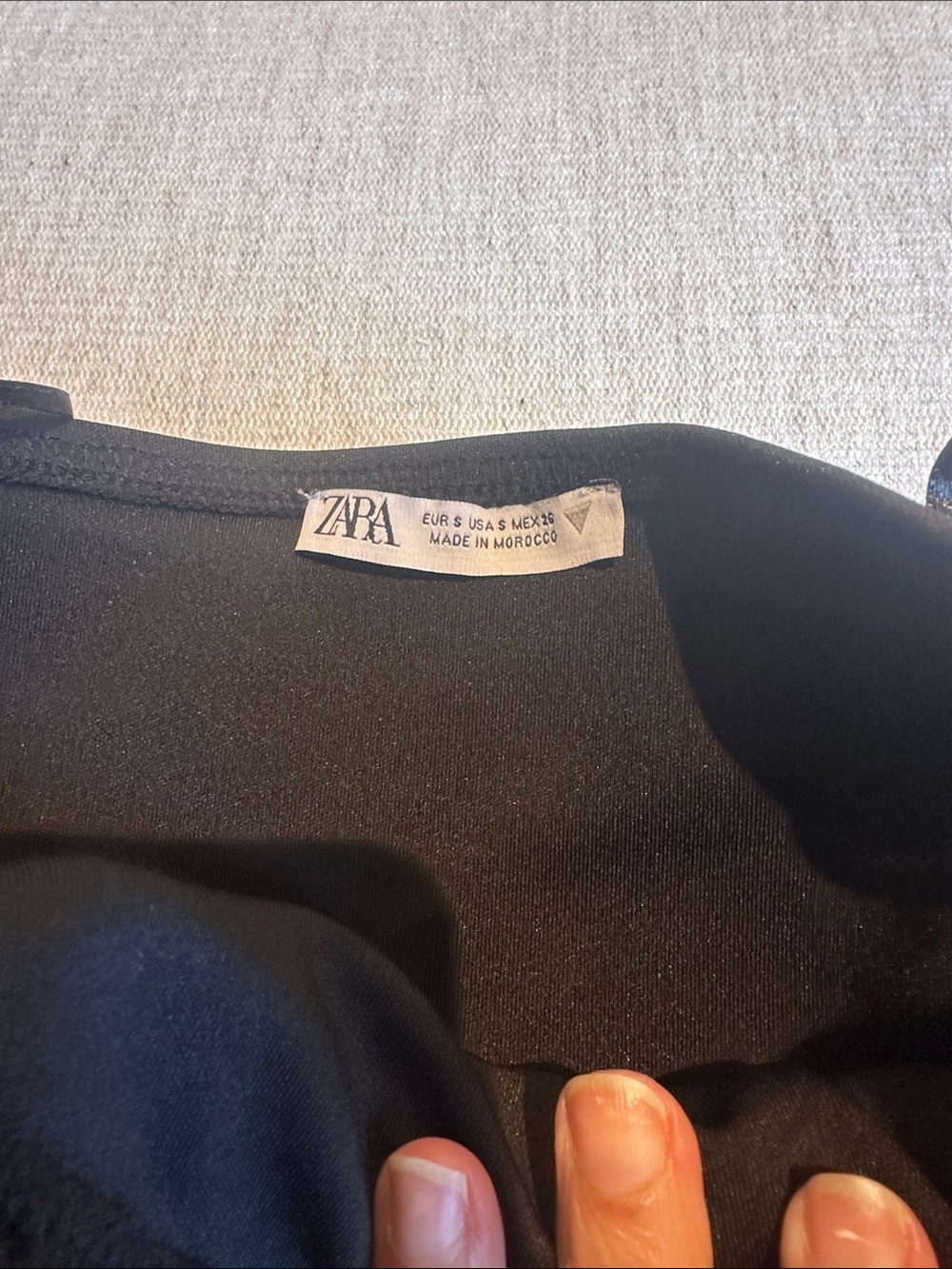 Zara Black Ruffled Crop Top - Picture 2 of 3